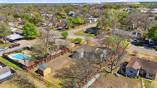 211 Brooks, Schertz, TX 78154