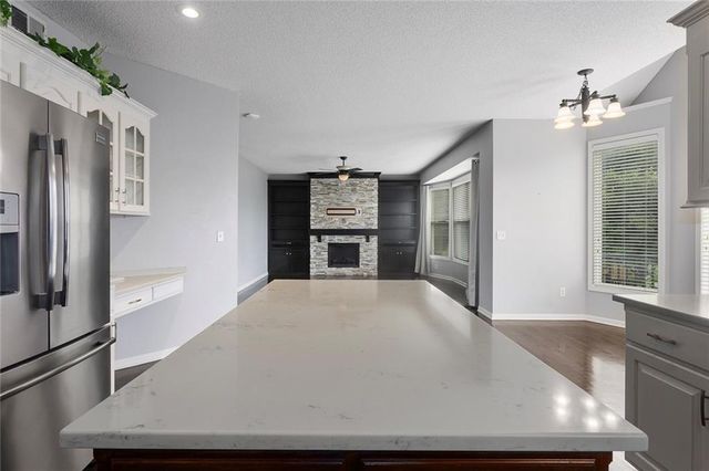 2288 W 131st Street, Olathe, KS 66061