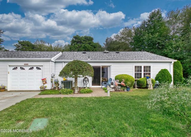 483A Winfield Court, Manchester, NJ 08759