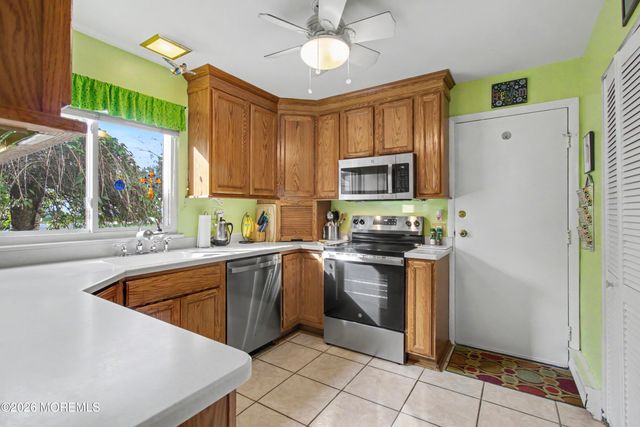 483A Winfield Court, Manchester, NJ 08759