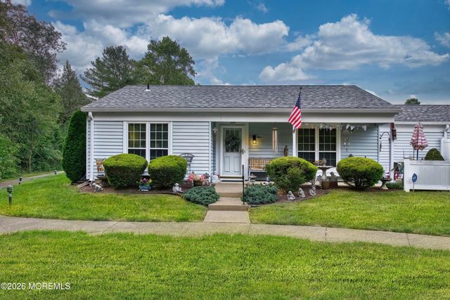 483A Winfield Court, Manchester, NJ 08759