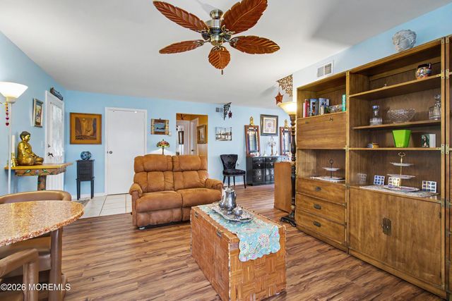 483A Winfield Court, Manchester, NJ 08759