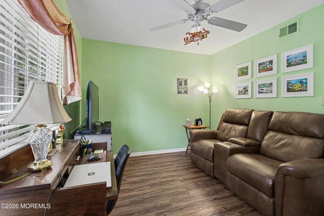 483A Winfield Court, Manchester, NJ 08759