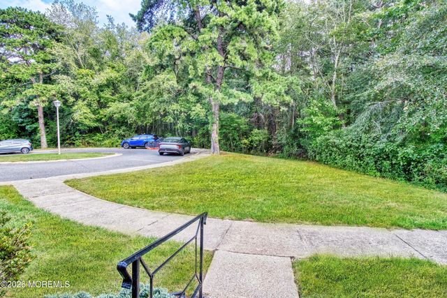 483A Winfield Court, Manchester, NJ 08759