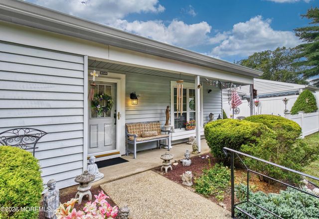 483A Winfield Court, Manchester, NJ 08759
