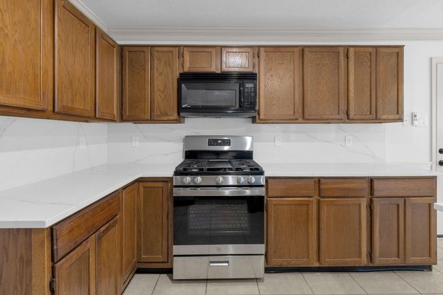 2123 Marot Drive, Katy, TX 77493