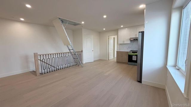 52-43 72nd Place, Maspeth, NY 11378
