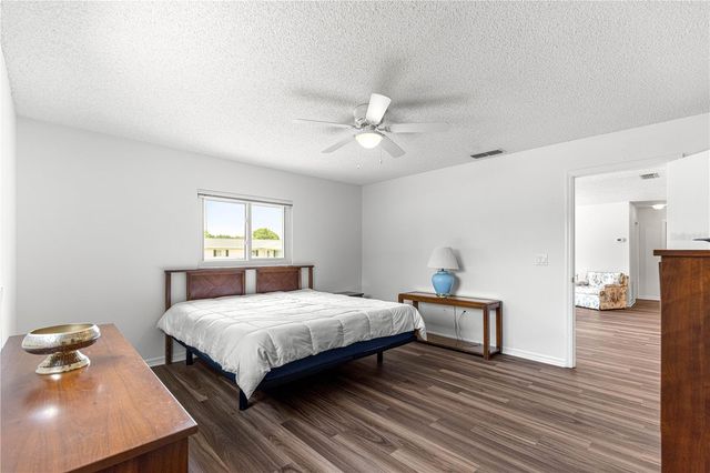 10956 SW 62ND TERRACE, Ocala, FL 34476