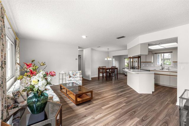 10956 SW 62ND TERRACE, Ocala, FL 34476