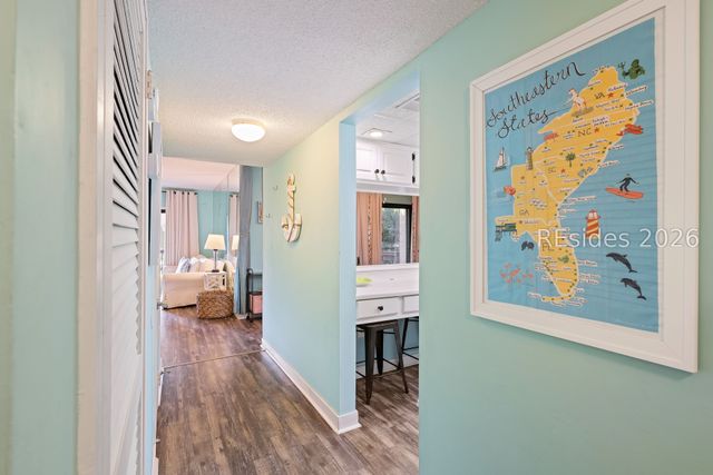 85 Folly Field Rd Apt 140, Hilton Head Island, SC 29928