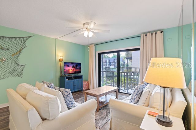85 Folly Field Rd Apt 140, Hilton Head Island, SC 29928