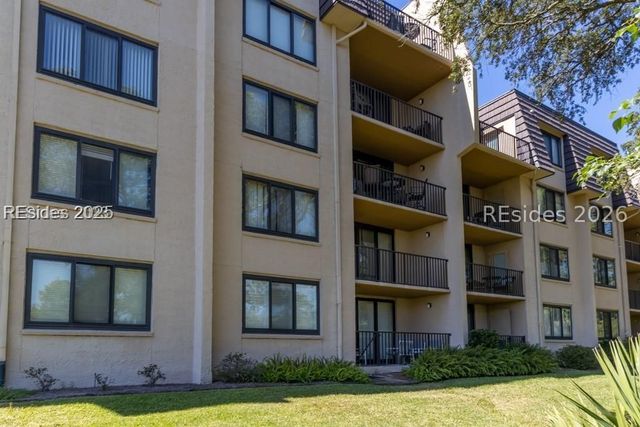 85 Folly Field Rd Apt 140, Hilton Head Island, SC 29928