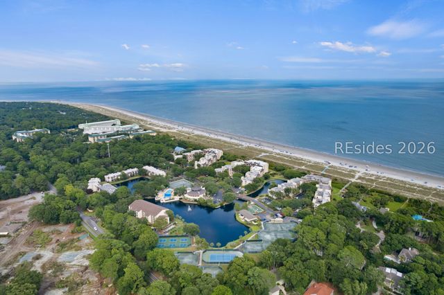 85 Folly Field Rd Apt 140, Hilton Head Island, SC 29928