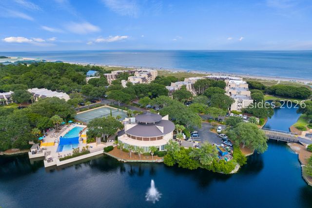 85 Folly Field Rd Apt 140, Hilton Head Island, SC 29928