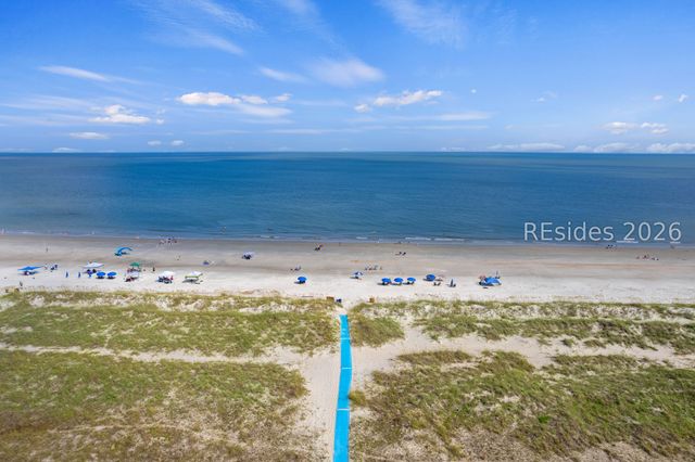 85 Folly Field Rd Apt 140, Hilton Head Island, SC 29928