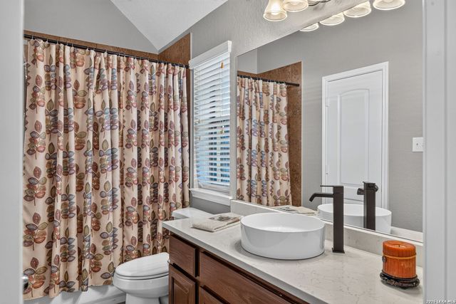 25814 Scenic Rock, San Antonio, TX 78255