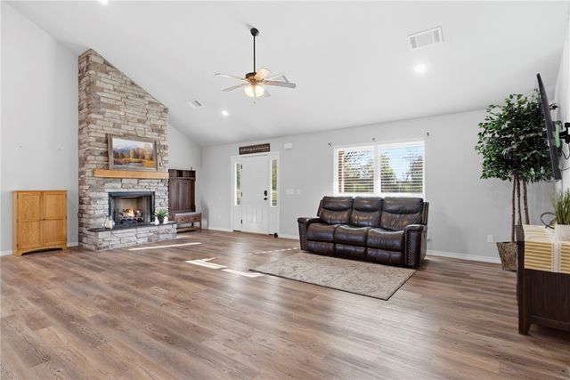 175 N Wilmoth Road, Fayetteville, AR 72704