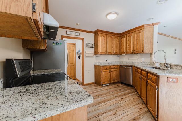 7050 Old State Road, Holly Hill, SC 29059