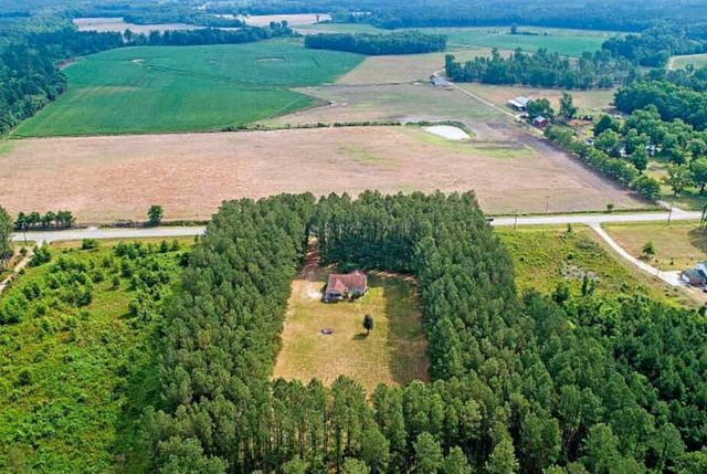 7050 Old State Road, Holly Hill, SC 29059