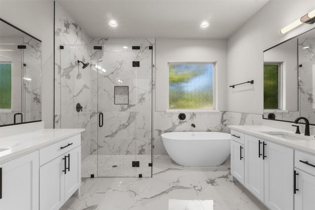 1594 E Springcrest Circle, Lancaster, TX 75134