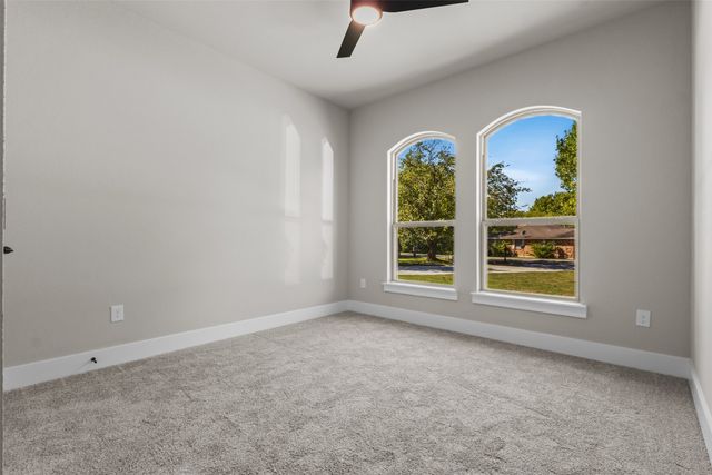1594 E Springcrest Circle, Lancaster, TX 75134