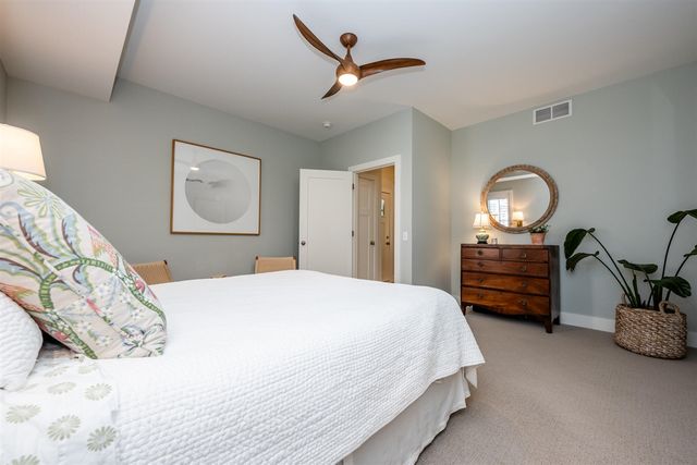 948 Whitwam Drive, Saint Joseph, MI 49085