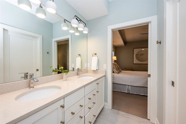 948 Whitwam Drive, Saint Joseph, MI 49085