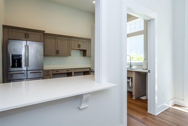 948 Whitwam Drive, Saint Joseph, MI 49085