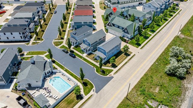 948 Whitwam Drive, Saint Joseph, MI 49085