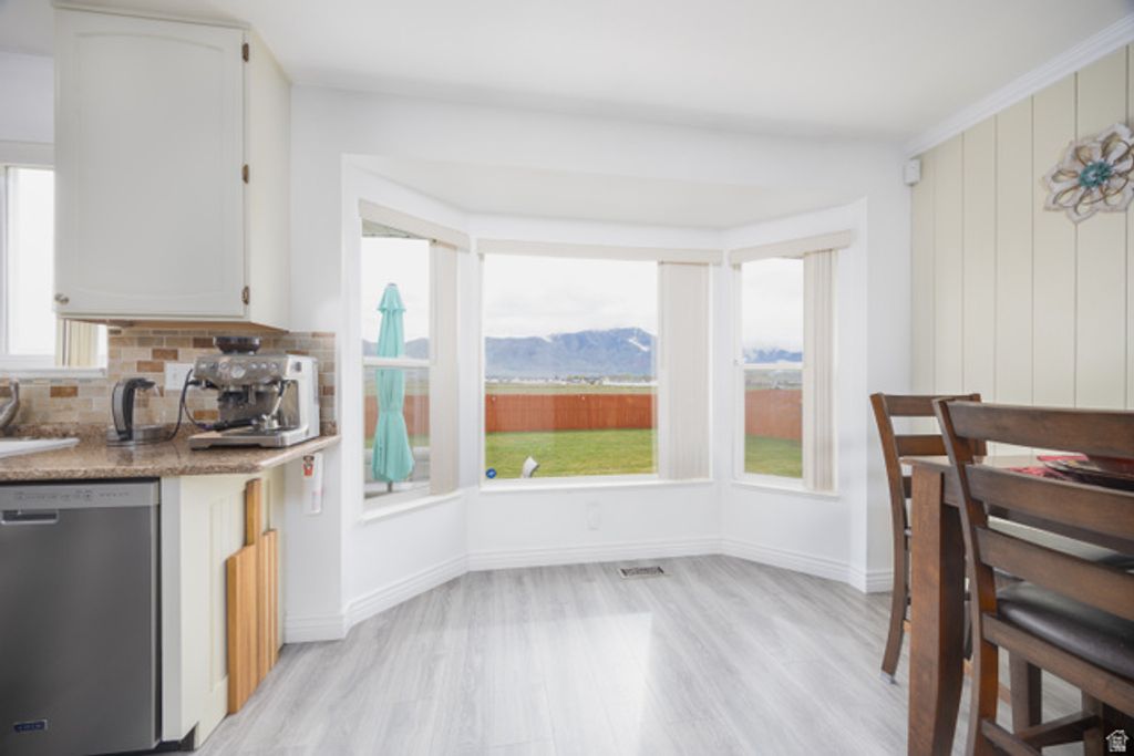 Image 4 of property listing at 1143 S 350 E, Garland, UT 84312