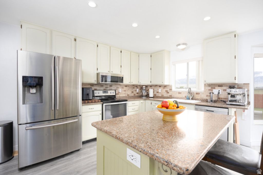 Image 7 of property listing at 1143 S 350 E, Garland, UT 84312