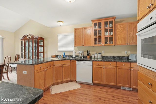52843 Sable Drive, Macomb Twp, MI 48042