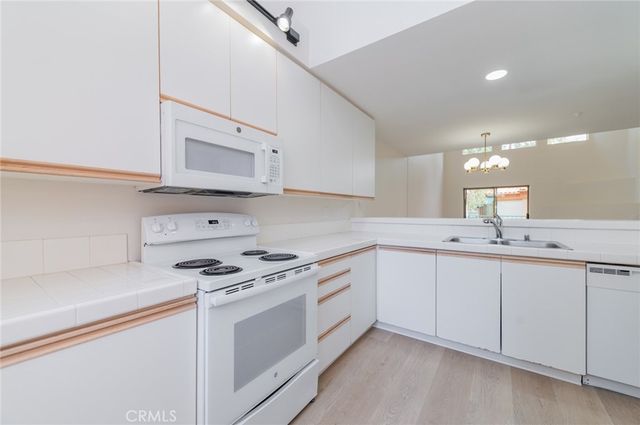 46 Villa Point, Newport Beach, CA 92660