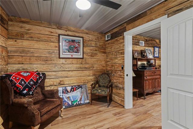11 Bradley Road, Talking Rock, GA 30175