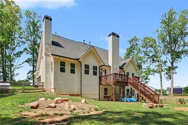11 Bradley Road, Talking Rock, GA 30175