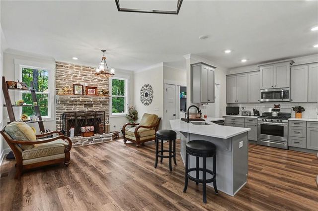 11 Bradley Road, Talking Rock, GA 30175