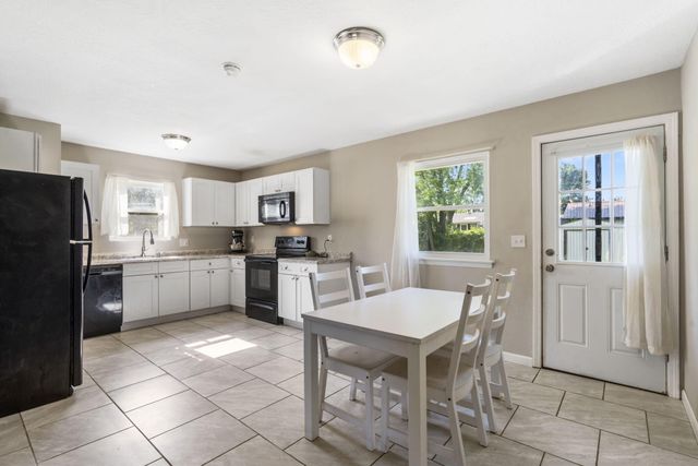 4036 West Camden Street, Springfield, MO 65803