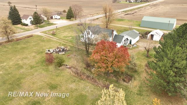 7991 W Dixon Road, Reese, MI 48757