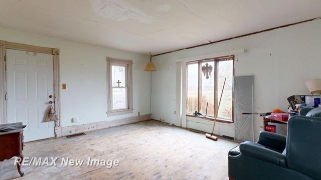 7991 W Dixon Road, Reese, MI 48757