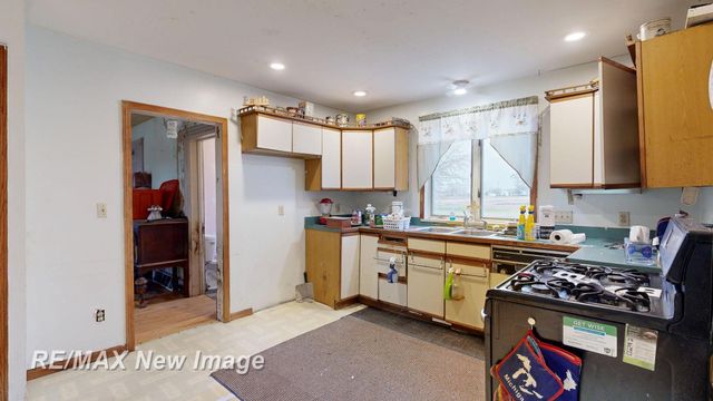 7991 W Dixon Road, Reese, MI 48757