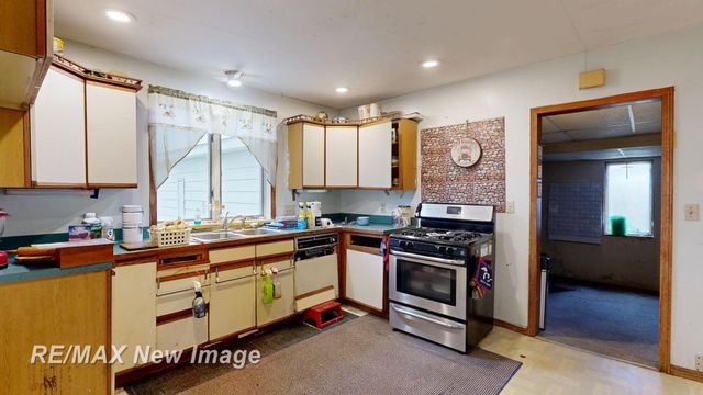 7991 W Dixon Road, Reese, MI 48757