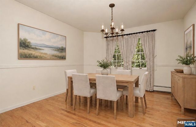 33 Hillside Avenue, Riverdale Borough, NJ 07457