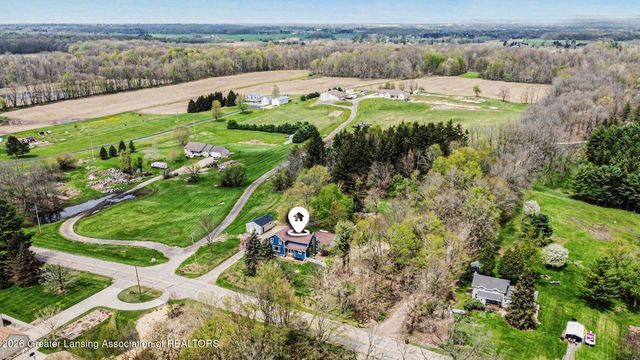 9469 Rossman Highway, Eaton Rapids, MI 48827