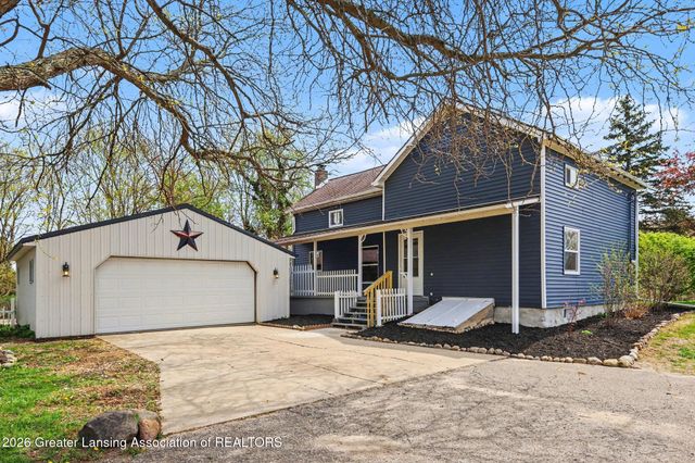 9469 Rossman Highway, Eaton Rapids, MI 48827