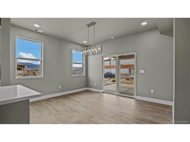 579 Fledgefield Dr, Grand Junction, CO 81504