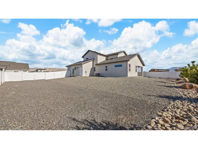 579 Fledgefield Dr, Grand Junction, CO 81504