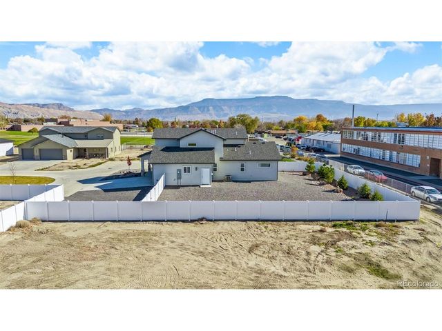 579 Fledgefield Dr, Grand Junction, CO 81504