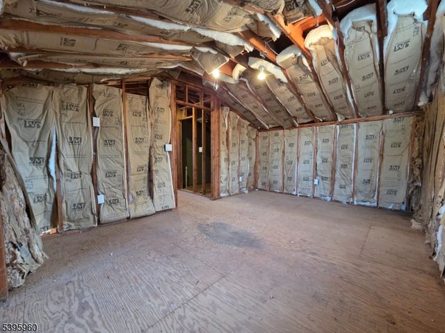 97 Fairmount Rd, Tewksbury Twp., NJ 07830