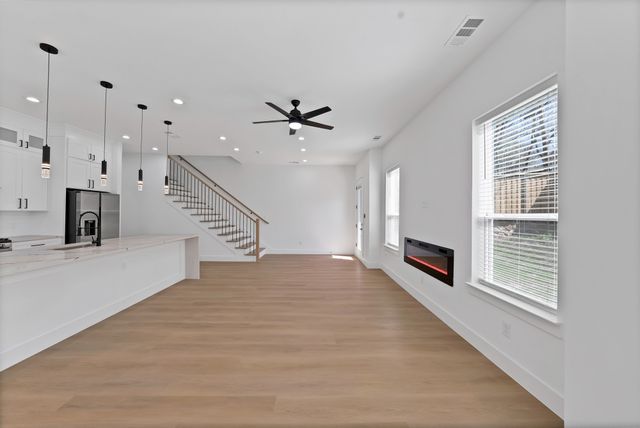 308 E 7th Street, Dallas, TX 75203