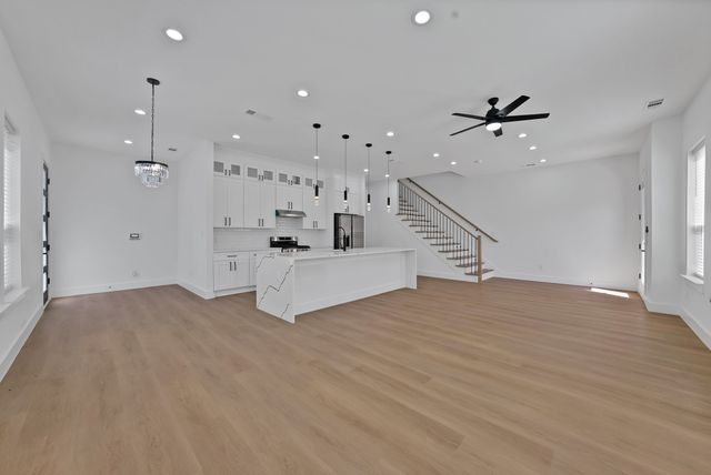 308 E 7th Street, Dallas, TX 75203